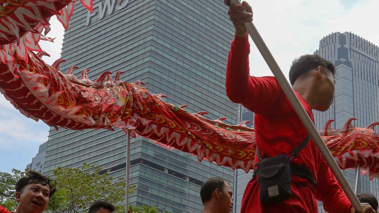 FOTO: Diwarnai Atraksi Tatung, Begini Keseruan Perayaan Cap Go Meh 2024 di Jakarta