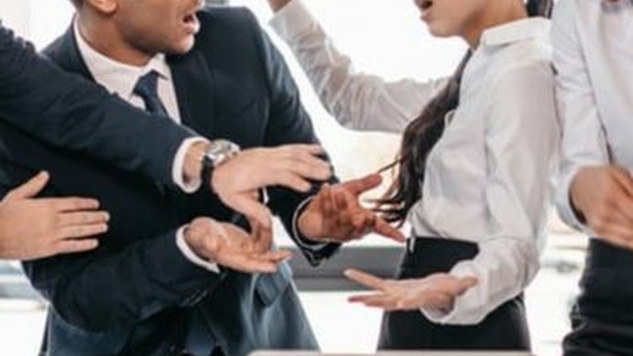 Jenis-Jenis Konflik dalam Masyarakat, Berikut Penyebabnya