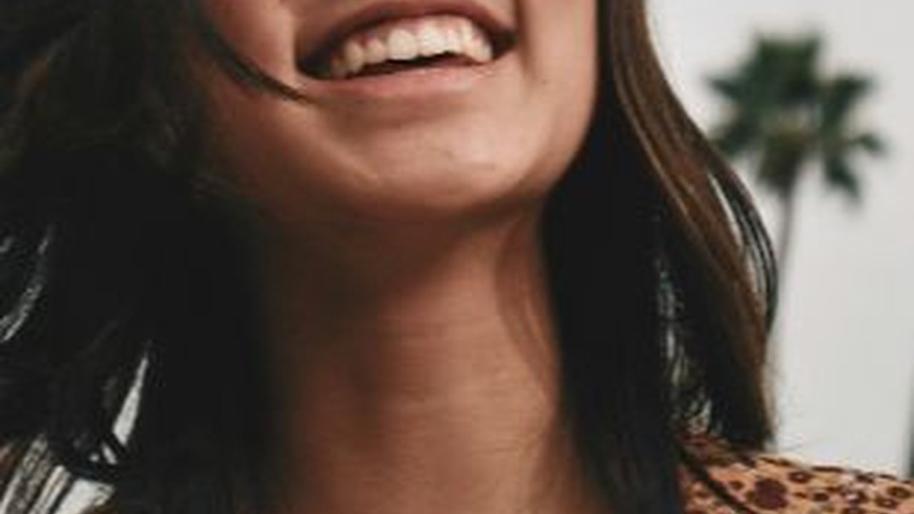 55 Pantun Gombalan Lucu untuk Pasangan yang Bikin Hubungan Makin Romantis