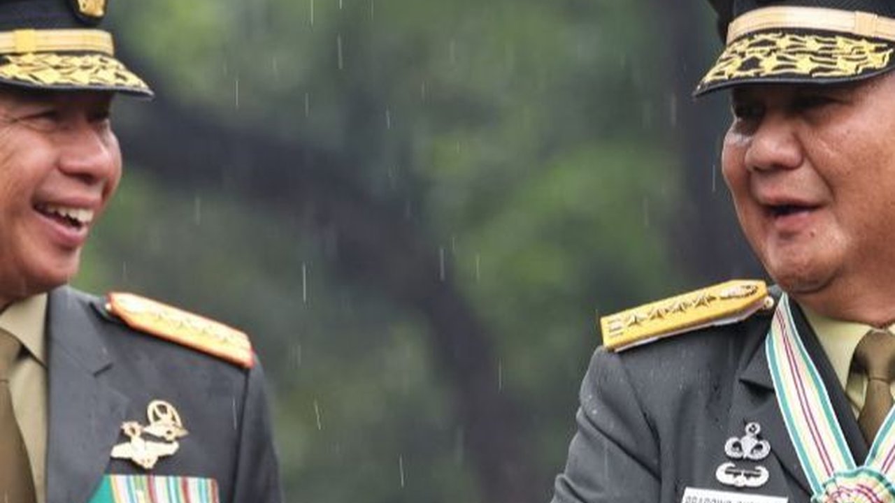 VIDEO: Momen Penuh Canda Jenderal Kehormatan Prabowo Tertawa Bareng Kapolri-Panglima TNI