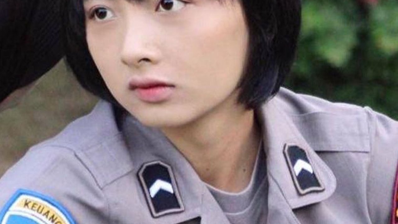 Mengenal Sosok Ninda Putri Pramesti, Polwan Magelang yang Cantik Bak Idol Korea