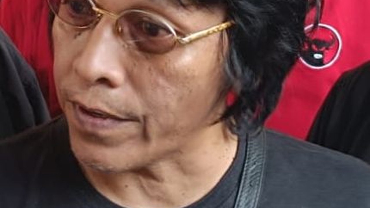 Kritik Pemberian Pangkat Jenderal untuk Prabowo, Adian PDIP: Jokowi Sadar Sakiti Korban Pelanggaran HAM