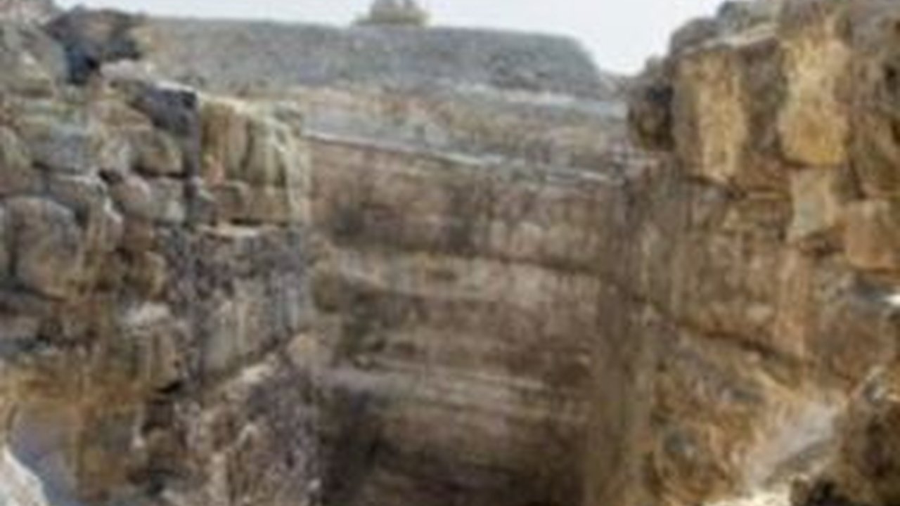 Arkeolog Akhirnya Pecahkan Misteri Tangga Aneh di dalam Piramida Mesir Berusia 4.500 Tahun, Begini Temuannya