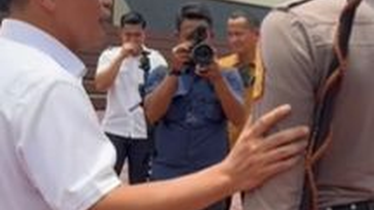 Berpakaian Preman, Jenderal Polisi Kumpul sama Kawan Seangkatan di Akpol, Ada Momen Ngakak Usai Tanya Taruna