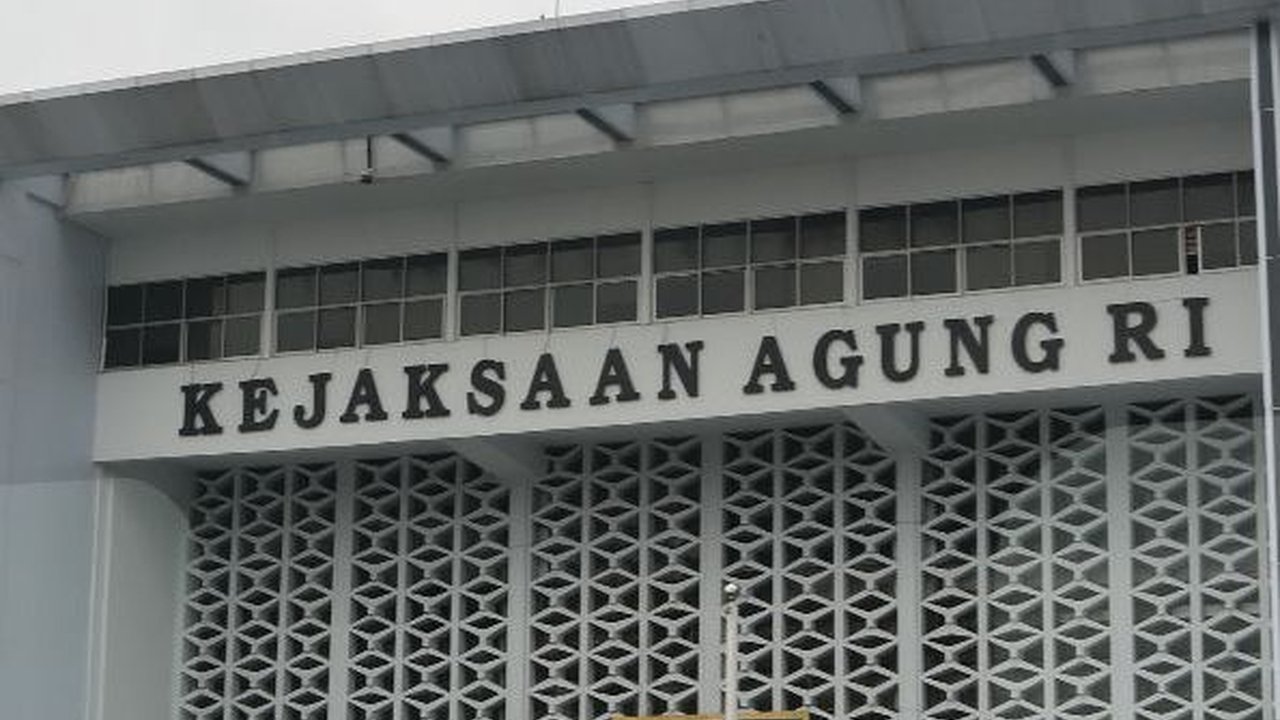 Kejagung Didesak Buru Tersangka Lain Kasus Korupsi Transaksi Emas Antam