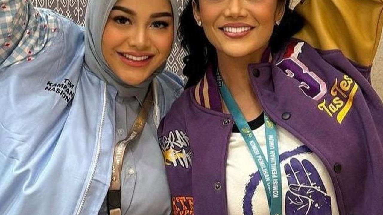 Potret Aurel Hermansyah Hadiri Debat Capres Bareng Kris Dayanti dan Ashanty, Kompak Meski Beda Pilihan