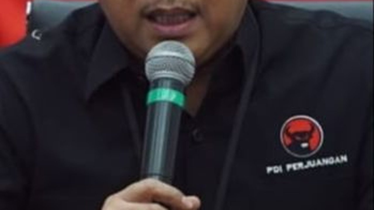 Sekjen PDIP Tegaskan Mahfud Lepas Jabatan Menko Polhukam Bukan soal Elektoral