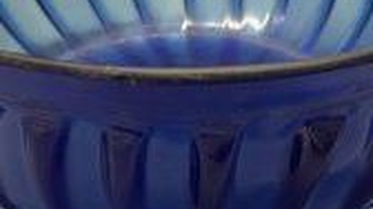 Mangkuk Beling Zaman Romawi Ditemukan Masih Utuh Tidak Pecah, Usianya 2.000 Tahun