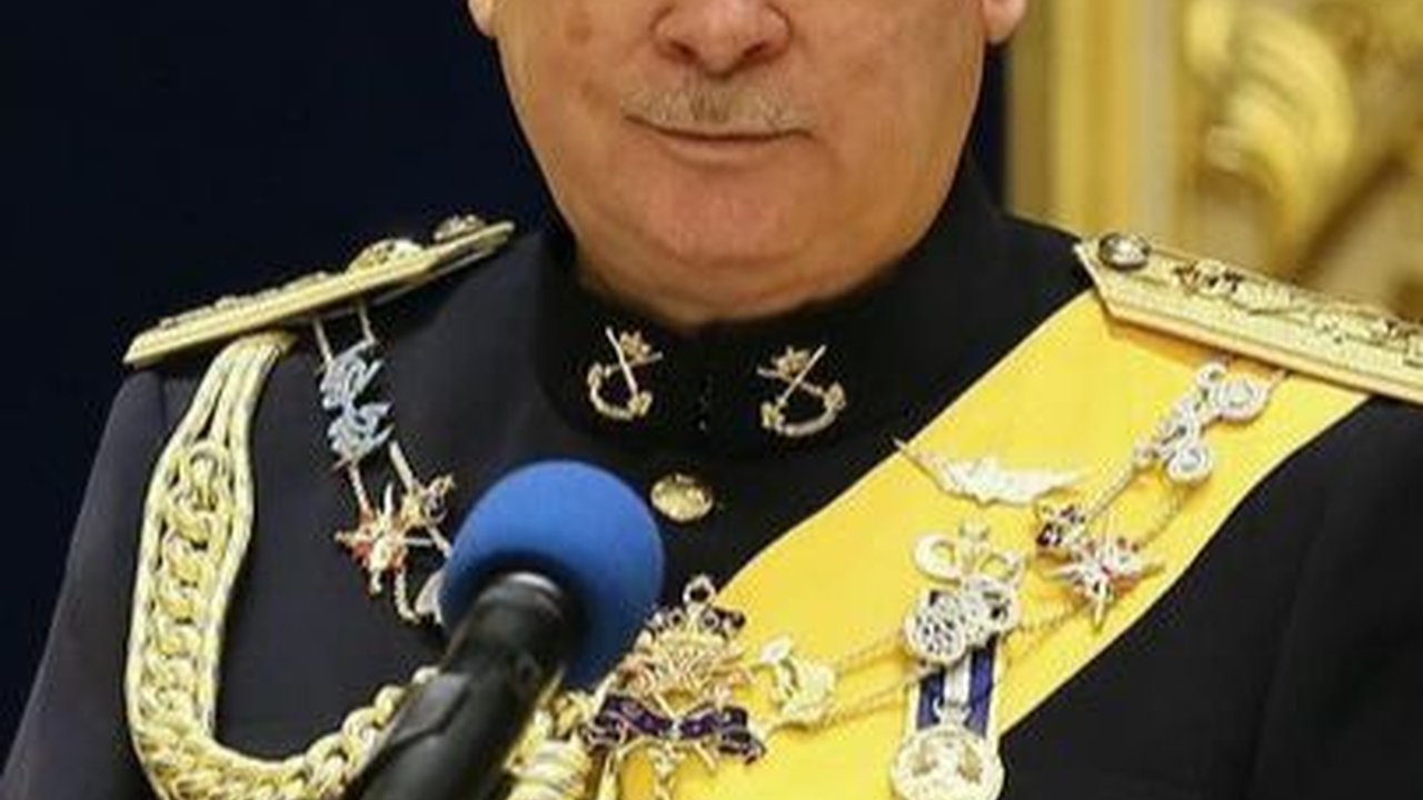 Sejak Kecil Bergelimang Harta, Sultan Ibrahim Iskandar Pernah Dihukum Masuk Militer dan Hidup Prihatin