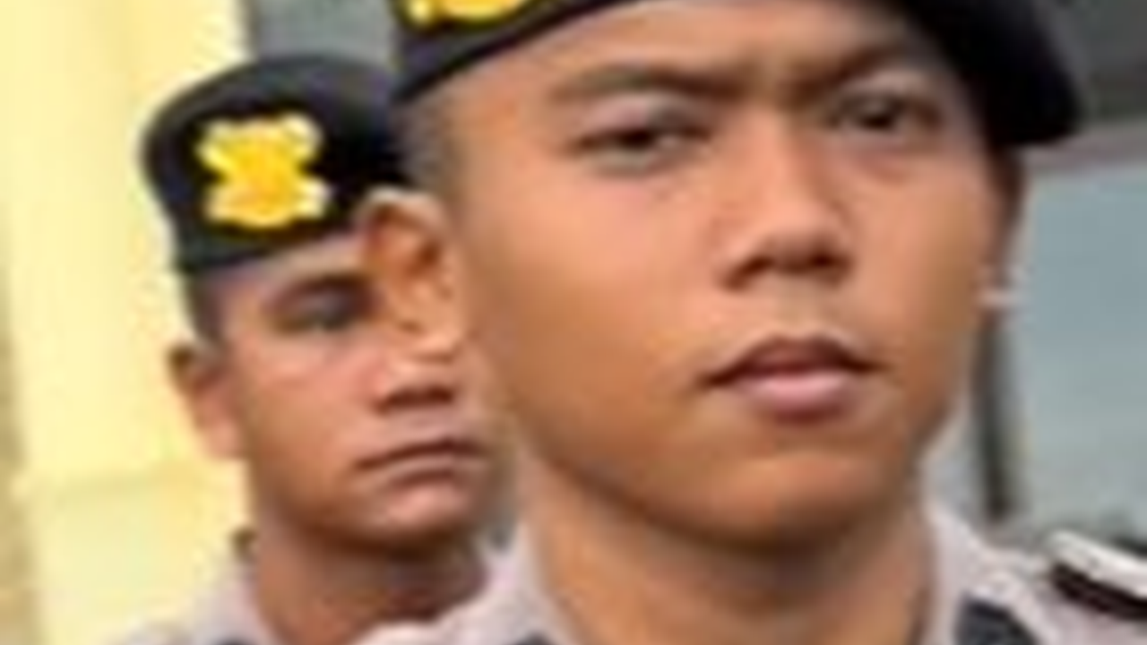 Lihat Baret Seperti Tempe, Komandan Razia Polisi Remaja yang Akan IBL 'Kau Jangan Ganteng Sendiri'