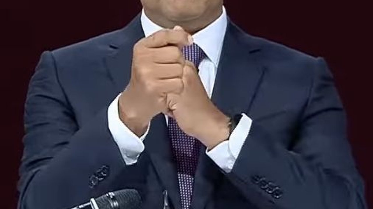 VIDEO: Penjelasan Anies Makna Bahasa Isyarat di Debat Pamungkas: Its Time For Change