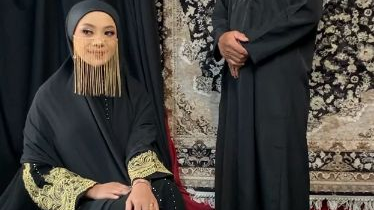 Dulu Nikah Sederhana Tanpa Riasan dan Baju Pengantin, Pasangan Viral Terpaut Usia 35 Tahun Ini Bahagia Jalani Momen 'Prewedding'