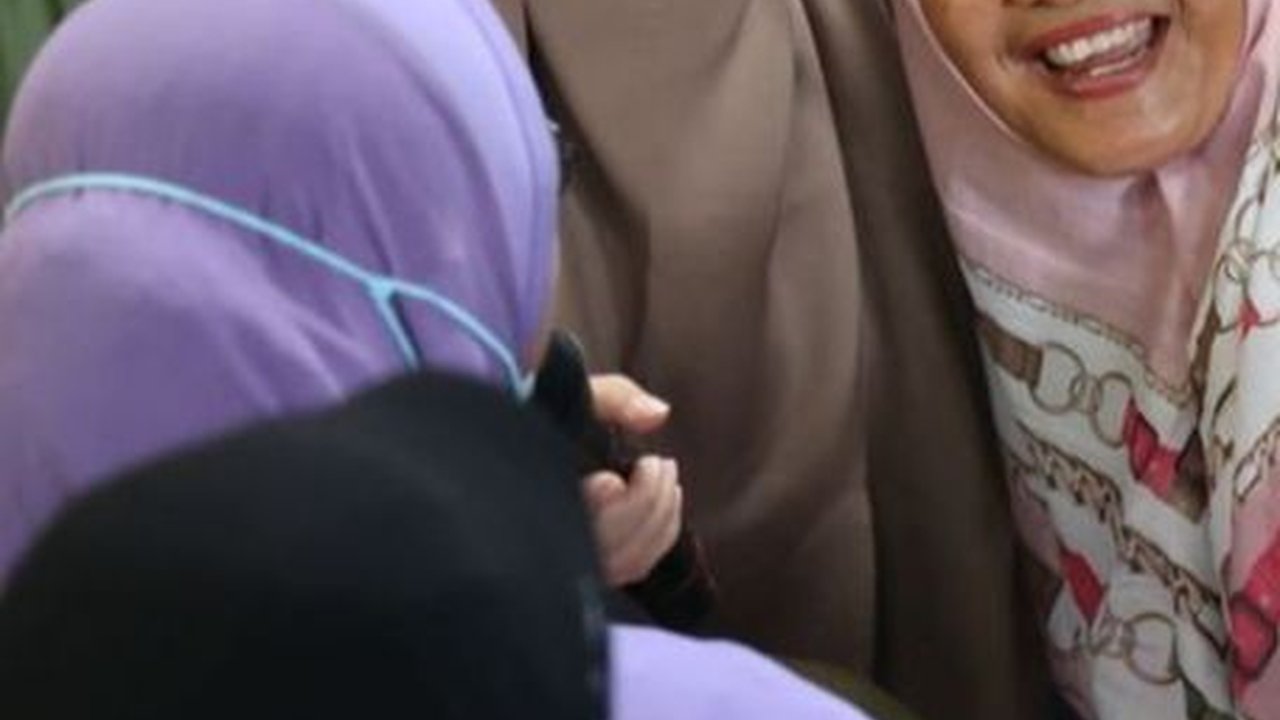 Atikoh Minta Para Santri Pilih Pemimpin Berdasarkan Rekam Jejak dan Program yang Ditawarkan