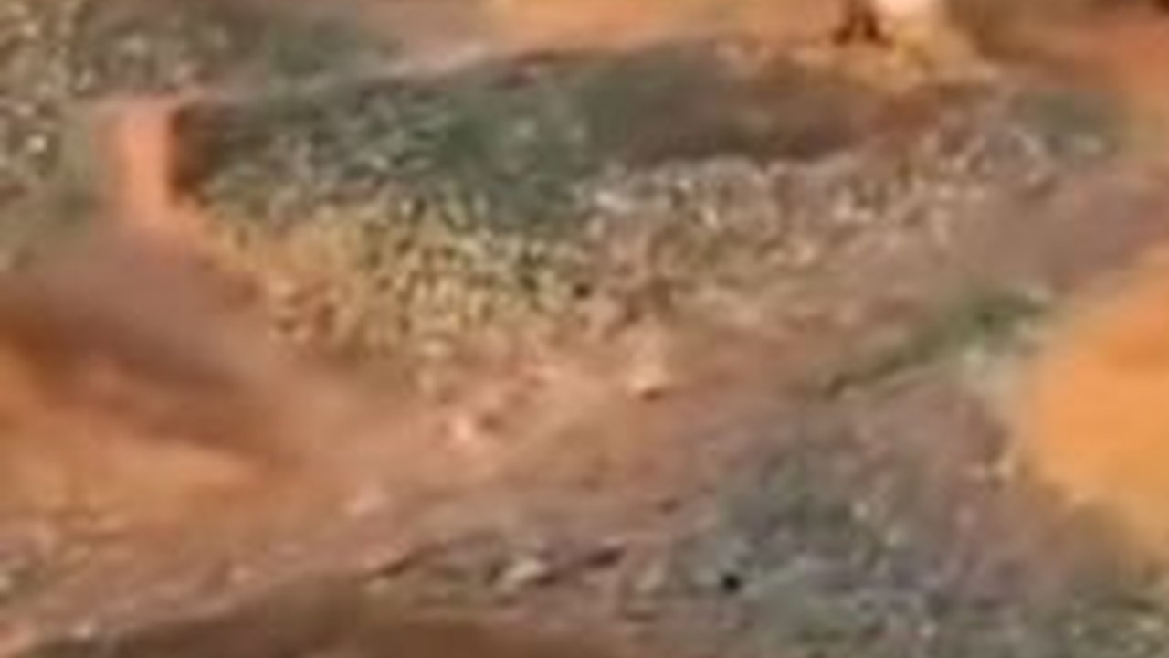 Ada Apa Ratusan Makam di Mekkah Tiba-tiba Amblas? Begini Penampakannya