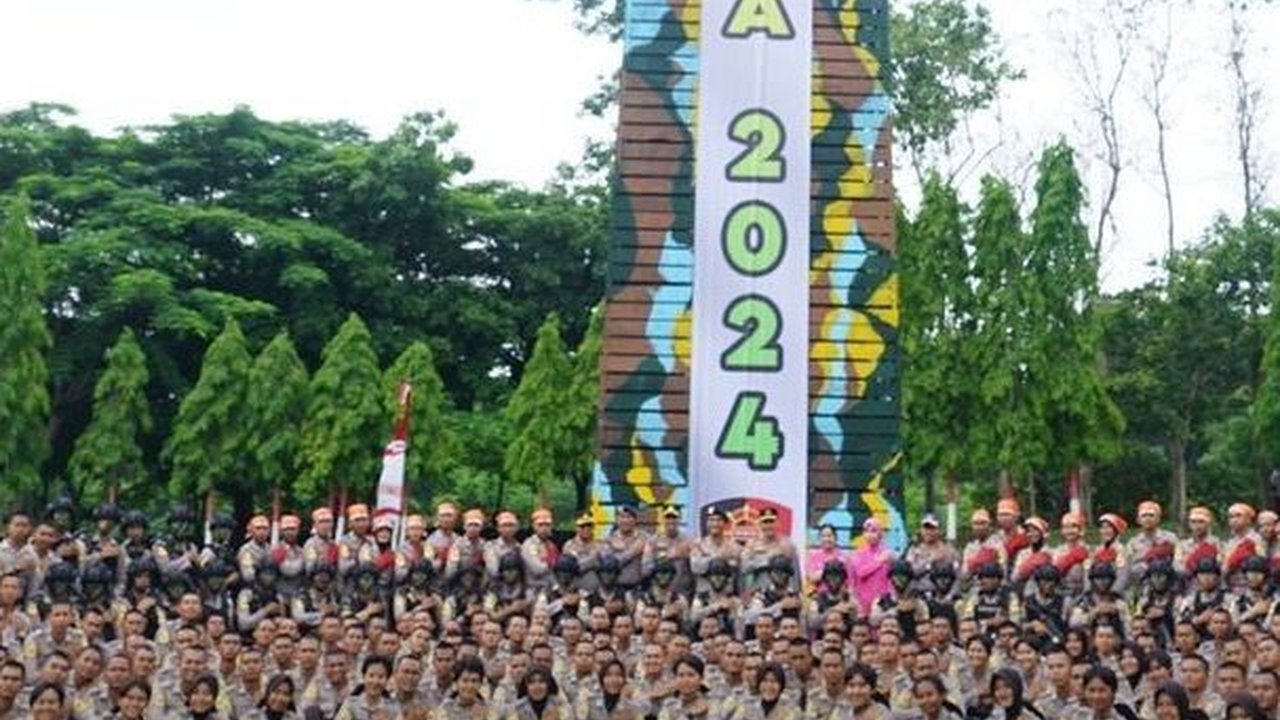 Komandan Polisi Panggil Perwira Muda Lulusan Akpol 2023, Ditanya Isi Tas Jawabannya Mengejutkan