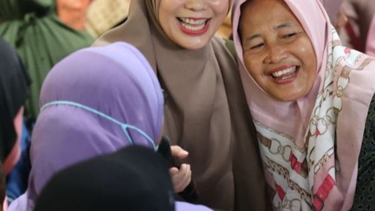 Siti Atikoh Hadiri Peringatan Isra Miraj di Serang, Ganjar Didoakan Jadi Presiden