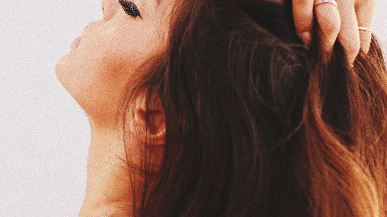 14 Bahan Alami Penyubur Rambut yang Ampuh, Aman Digunakan