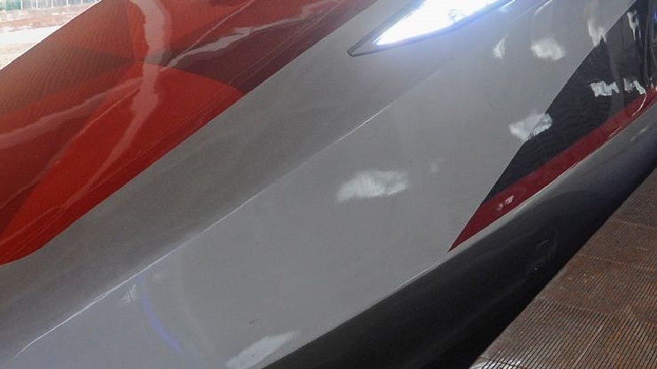 Kereta Semi Cepat Jakarta-Surabaya Dicoret dari PSN, Batal Dibangun di Era Jokowi