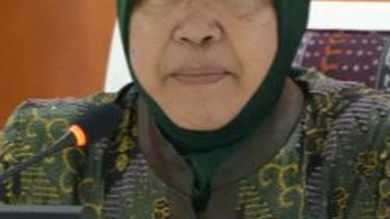 Mensos Risma Tak Dilibatkan Pembagian Bansos oleh Jokowi, Ini Penjelasan Menko PMK Muhadjir