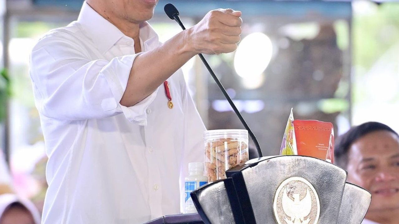 Jokowi Tunjuk 3 Menteri Hadapi Gugatan Pengusaha Soal Kenaikan Pajak 75 Persen di MK