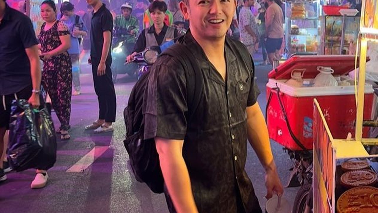 Bak ABG, 8 Potret Nicky Tirta Yang Kini Makin Awet Muda dan Berotot di Usia 40 Tahun