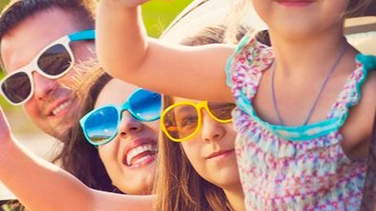 Manfaat Pergi Liburan bagi Anak, Asah Kemampuan Sensorik dan Sosial Si Kecil