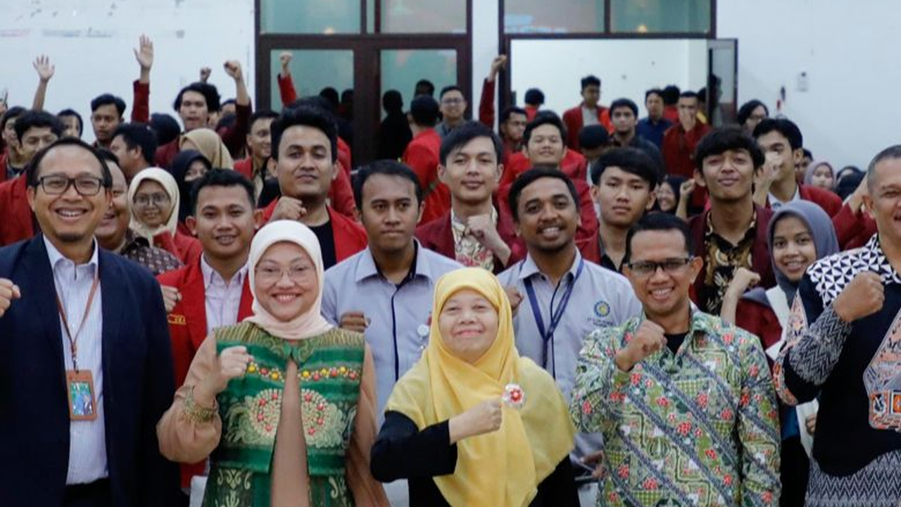 Menaker Ajak Mahasiswa Kolaborasi Wujudkan Indonesia Maju 2045