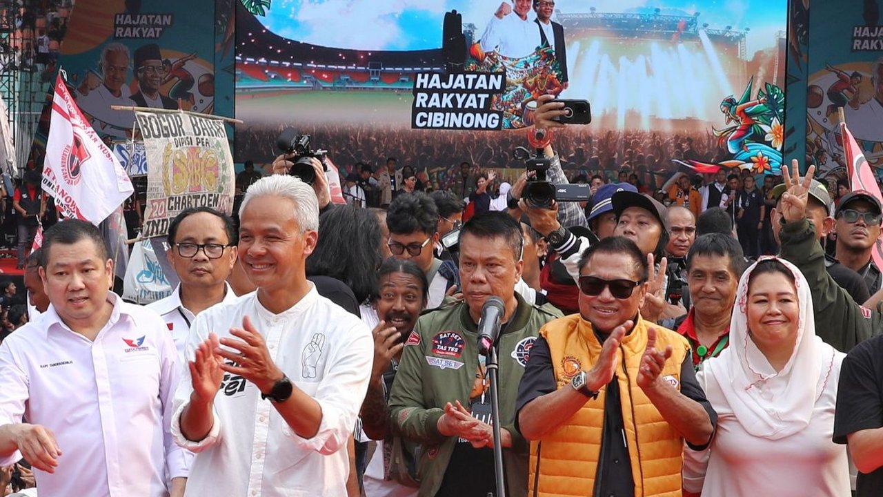 Hajatan Rakyat di Bogor, Ganjar, Siti Atikoh, dan Alam Kompak Semangati Rakyat