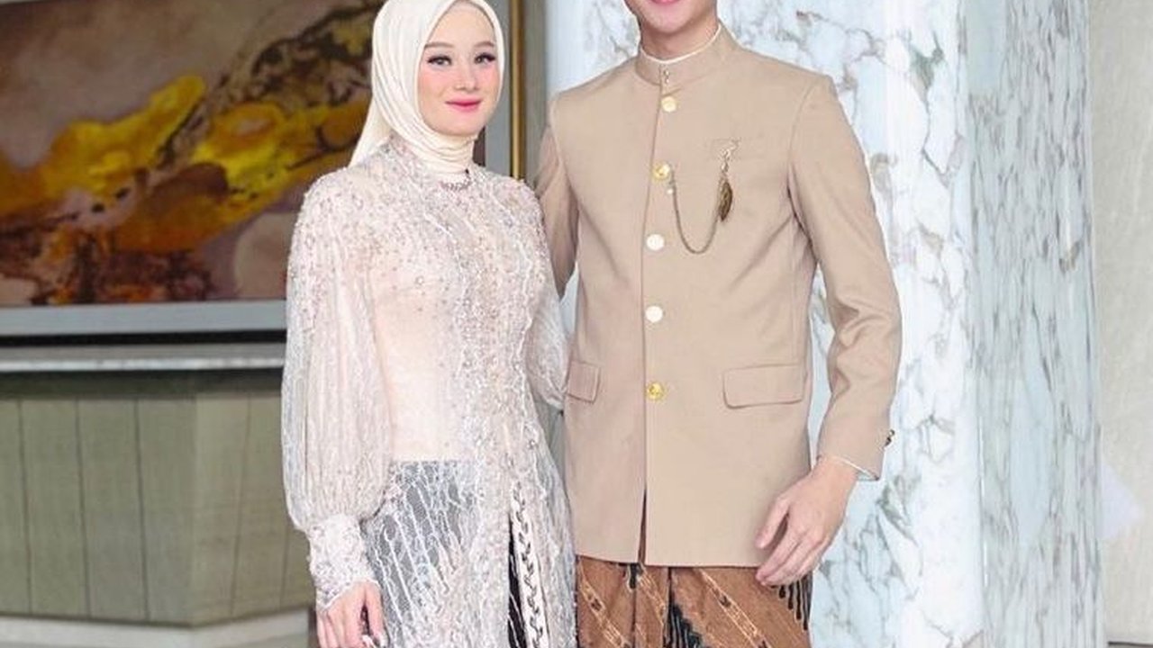 5 Referensi Outfit Couple untuk Kondangan Ala Artis Indonesia