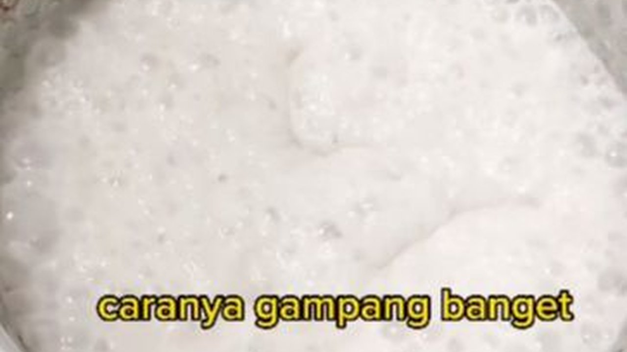 Tidak Harus Pakai Daun Pisang, Begini Tips Agar Santan Pecah Kembali Menyatu dengan Satu Alat Saja