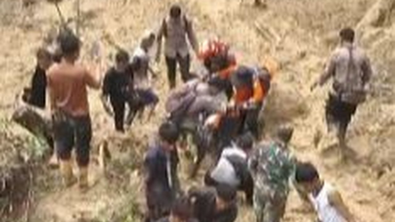 21.000 KK Terdampak Banjir dan Longsor di Pesisir Selatan, Kerugian Capai Rp157 Miliar