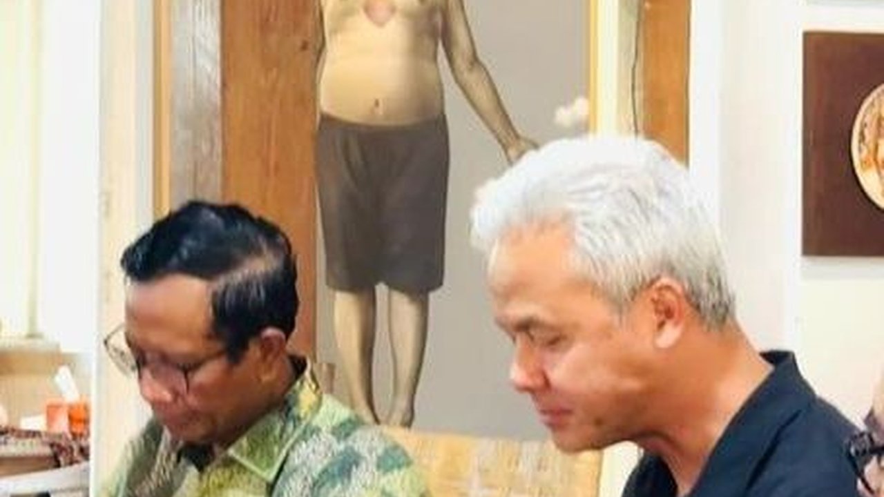 Ganjar-Mahfud Temu Kangen usai Tak Bertemu sejak Pencoblosan, Makan Bareng Masakan Istri Butet Kartaredjasa