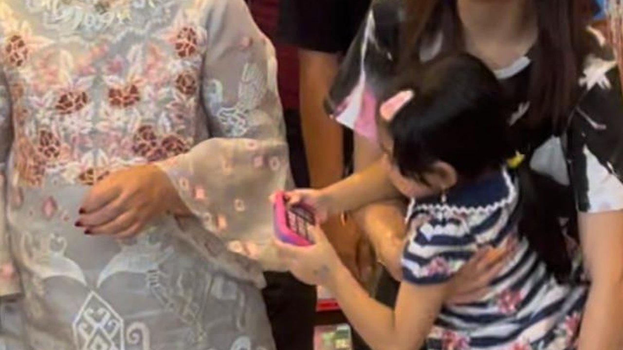 Ditanya Hasil Kunjungan ke Inggris dan Perancis, Gibran: Nanti ya