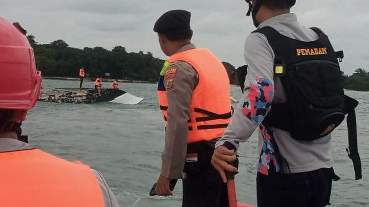 Penyebab Kapal Speedboat Terbalik di Kepulauan Seribu
