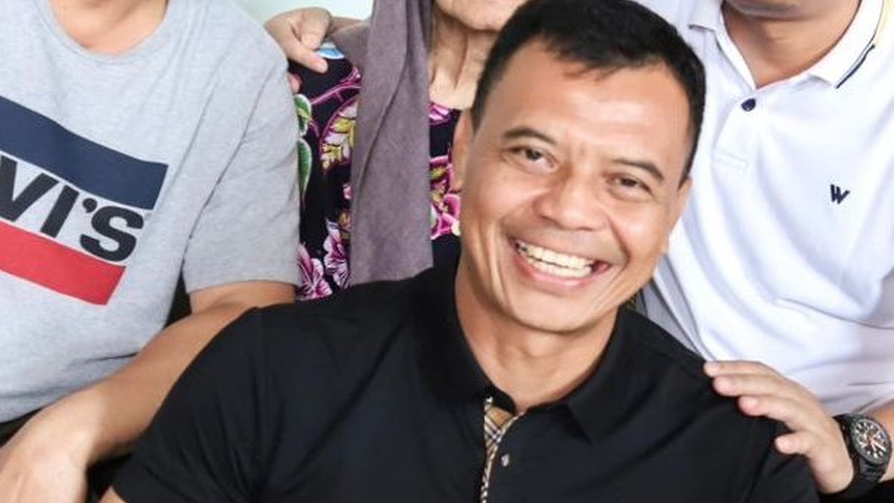 Jenderal Non Akpol Mudik Bareng Adiknya Brigjen TNI dan Perwira Polisi, Sungkem ke Ibu Sebelum Ramadan