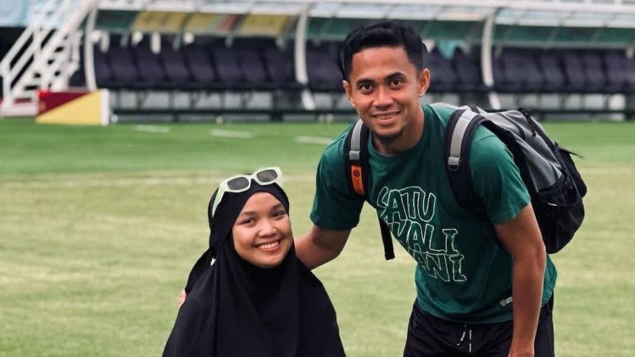 Lebih Dekat dengan Reva Adi Utama, Kapten Persebaya yang Family Man Banget