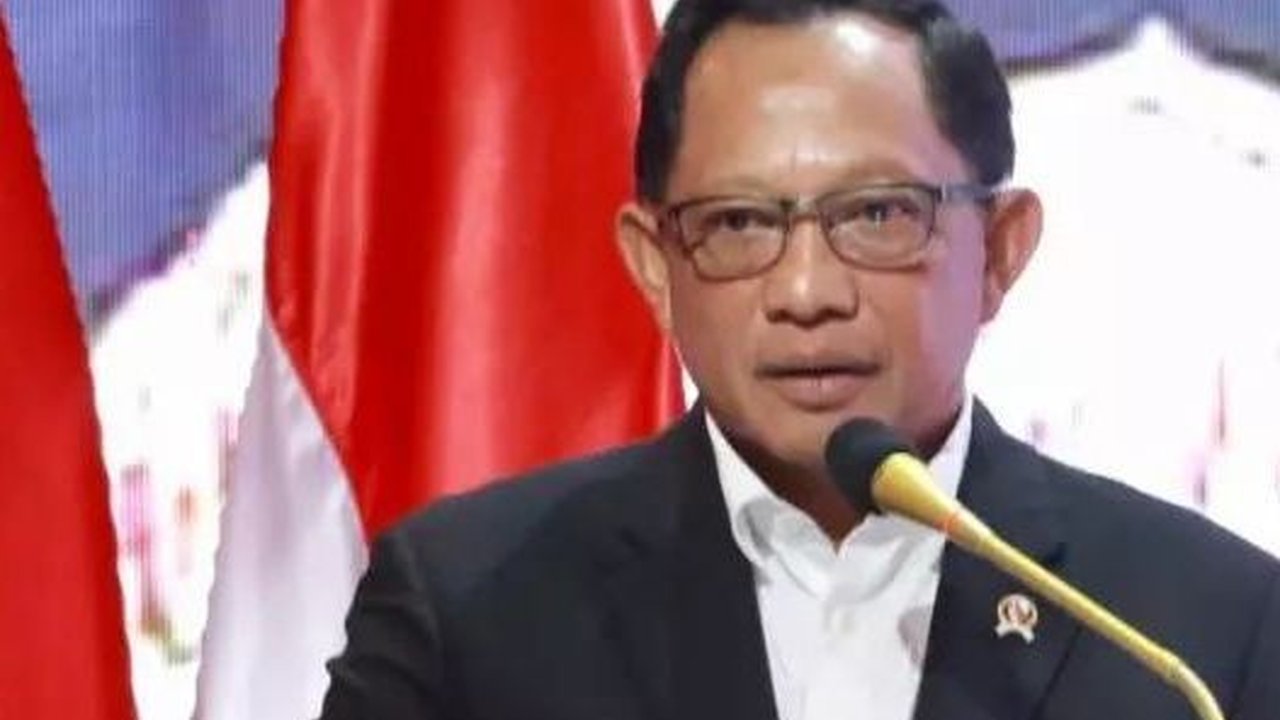 Rapat di DPR, Mendagri Tito: Sudah Mulai Banyak Pelintiran soal Masalah Aglomerasi