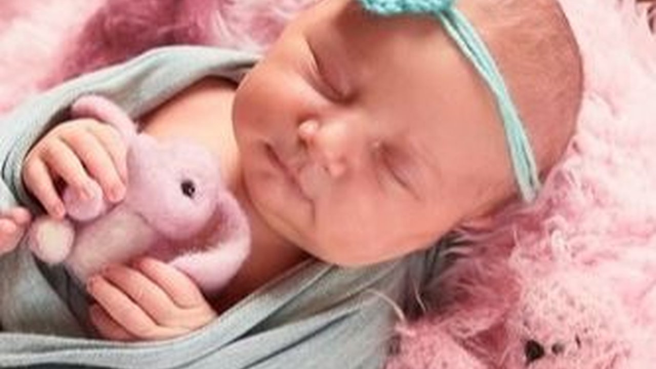 Bacaan Doa untuk Anak Baru Lahir & Menjadi Sholeh Berbakti pada Orang Tua