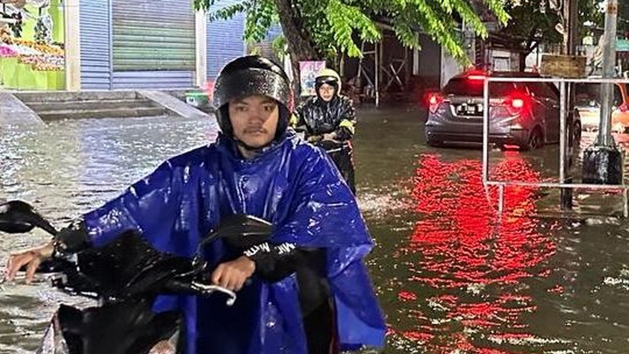 Selain Banjir, Kota Semarang Dilanda 10 Kali Tanah Longsor