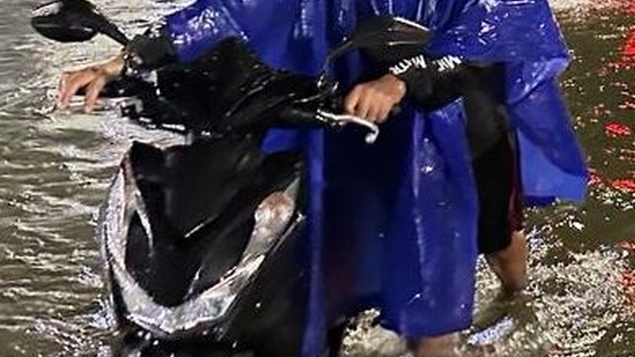 Banjir Semarang, BMKG Prediksi Cuaca Ekstrem Masih Terjadi hingga Tiga Hari ke Depan