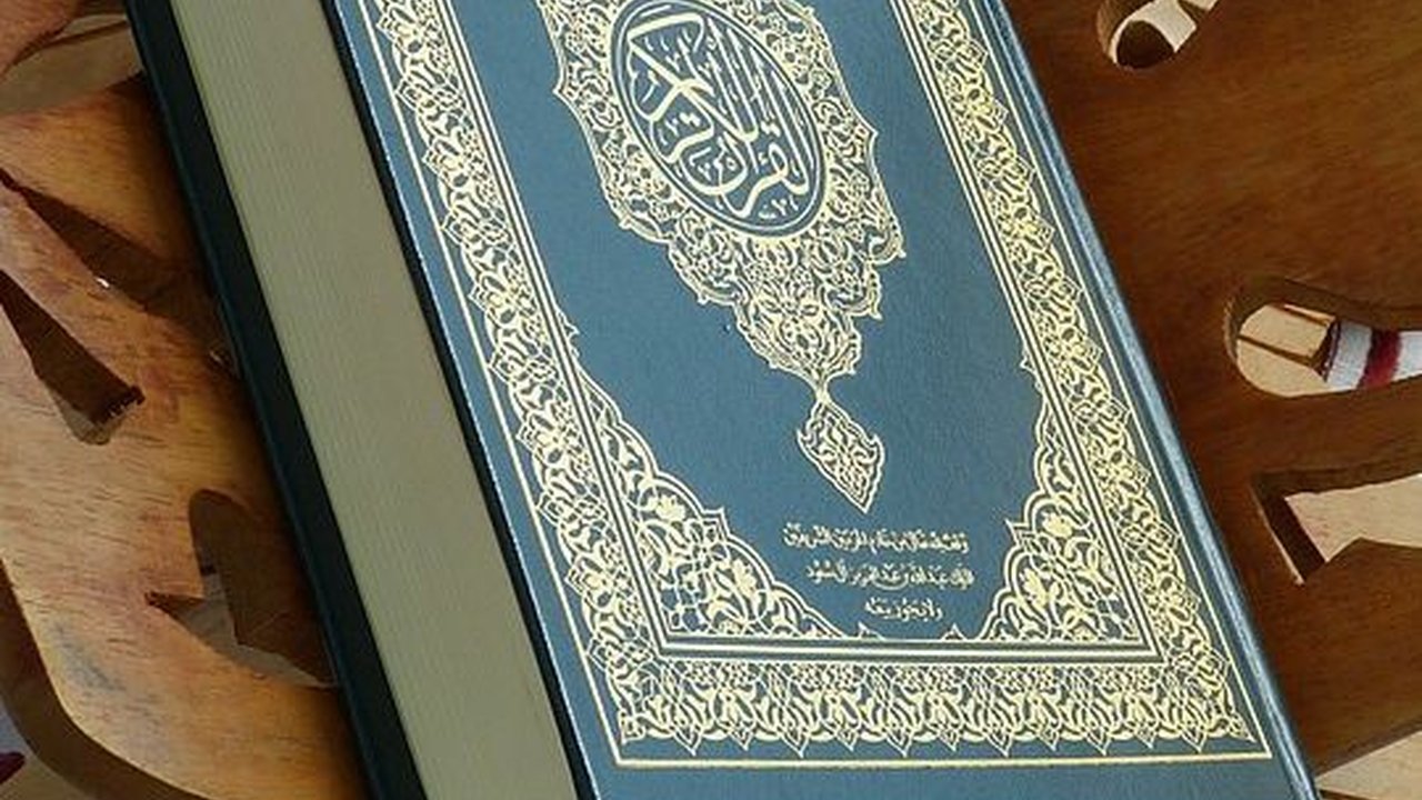 Doa Sehari-Hari Latin dan Artinya, Amalan Sederhana Penambah Pahala