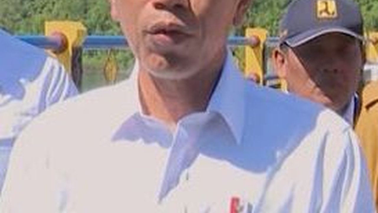 Jokowi Resmikan Pabrik Minyak Makan Merah: Harganya Lebih Murah dari Minyak Goreng