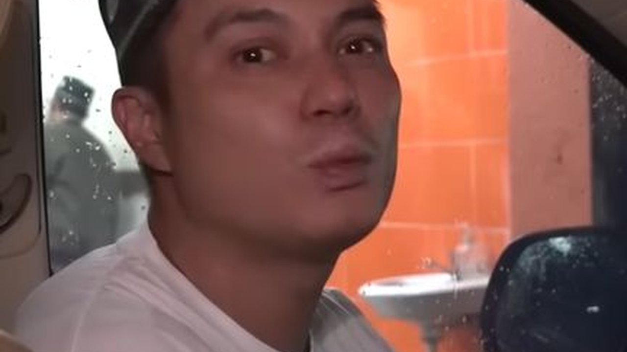 Peci Hilang, Baim Wong Kesal Sama Pak Slamet 'Kamu Tuh Gak Pernah Ngaku'