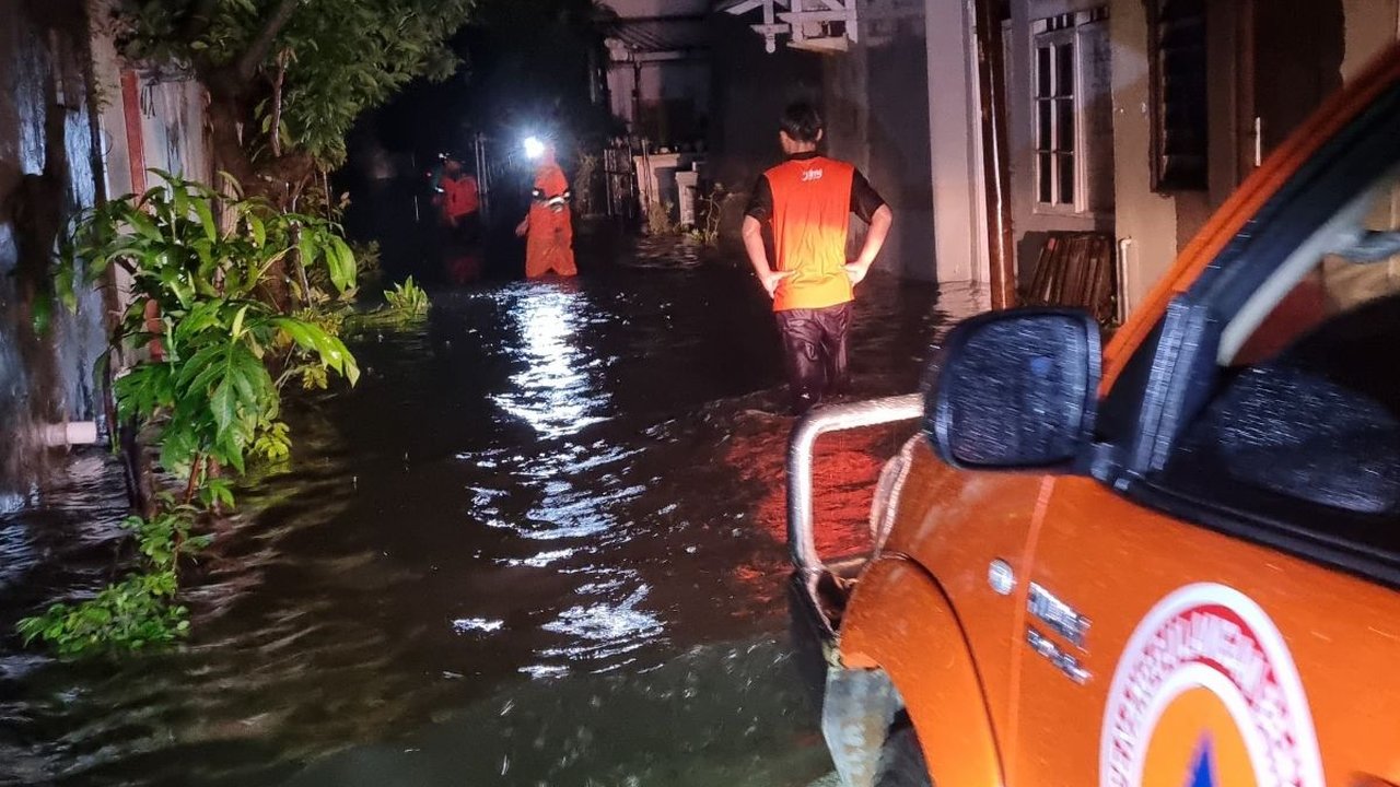 6 Daerah di Jateng Banjir, BPBD Evakuasi Warga: Harta Benda Ditinggal Dulu