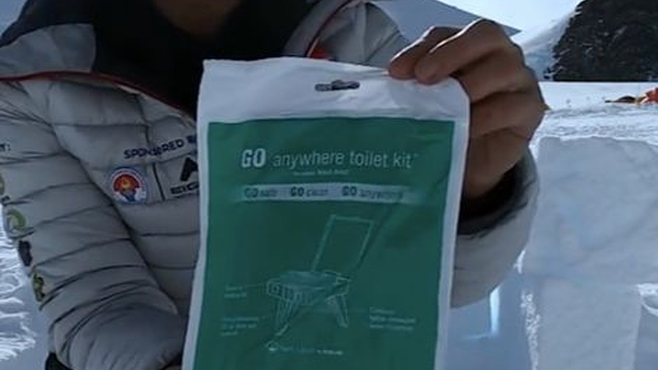 Cara BAB di Antartika Full Salju Tak Ada Toilet dan Air, Ternyata Pakai Alat Ini