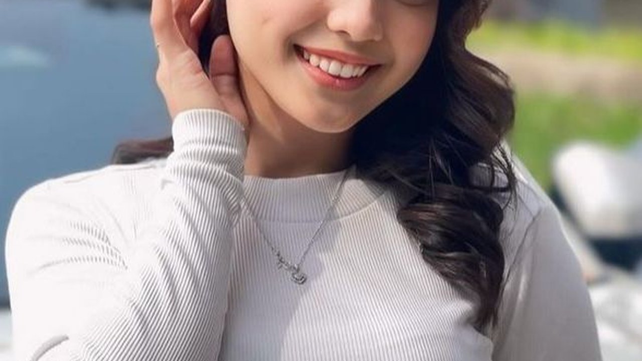 Keren Abis, Potret Putri Isnari Latihan Berkuda yang Kini Jadi Hobi Barunya