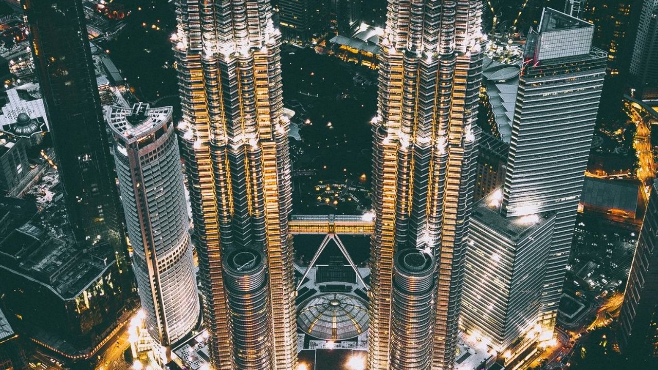14 Wisata Malaysia Terpopuler 2024, Jelajahi dan Rasakan Keseruannya