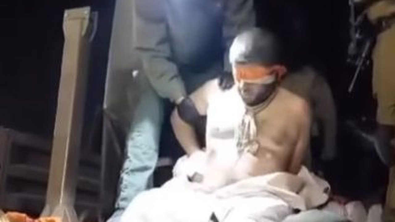 Tentara Israel Tangkapi Warga  Gaza Palestina, Punggungnya Banyak Luka Siksaan