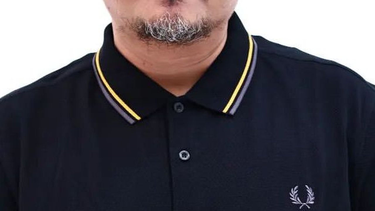 Wafat di Usia 48 Tahun, Ini Perjalanan Karier Ade Paloh Vokalis Band SORE yang Juga Keponakan Surya Paloh