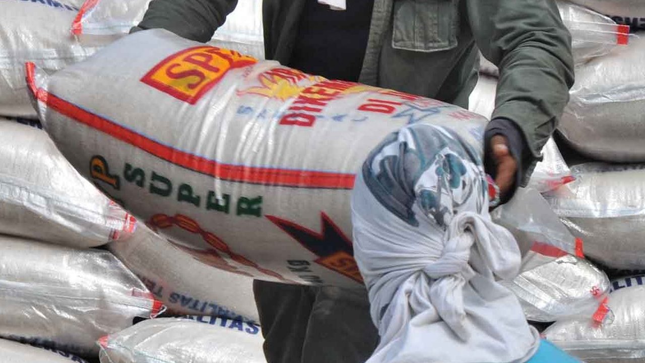 Jelang Panen Raya, Harga Beras Hanya Turun Rp200 Per Kg